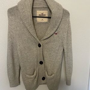 Hollister sweater!